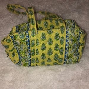 Vera Bradley pocket book